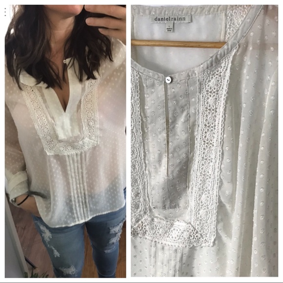 Daniel Rainn Tops - Ivory Tunic